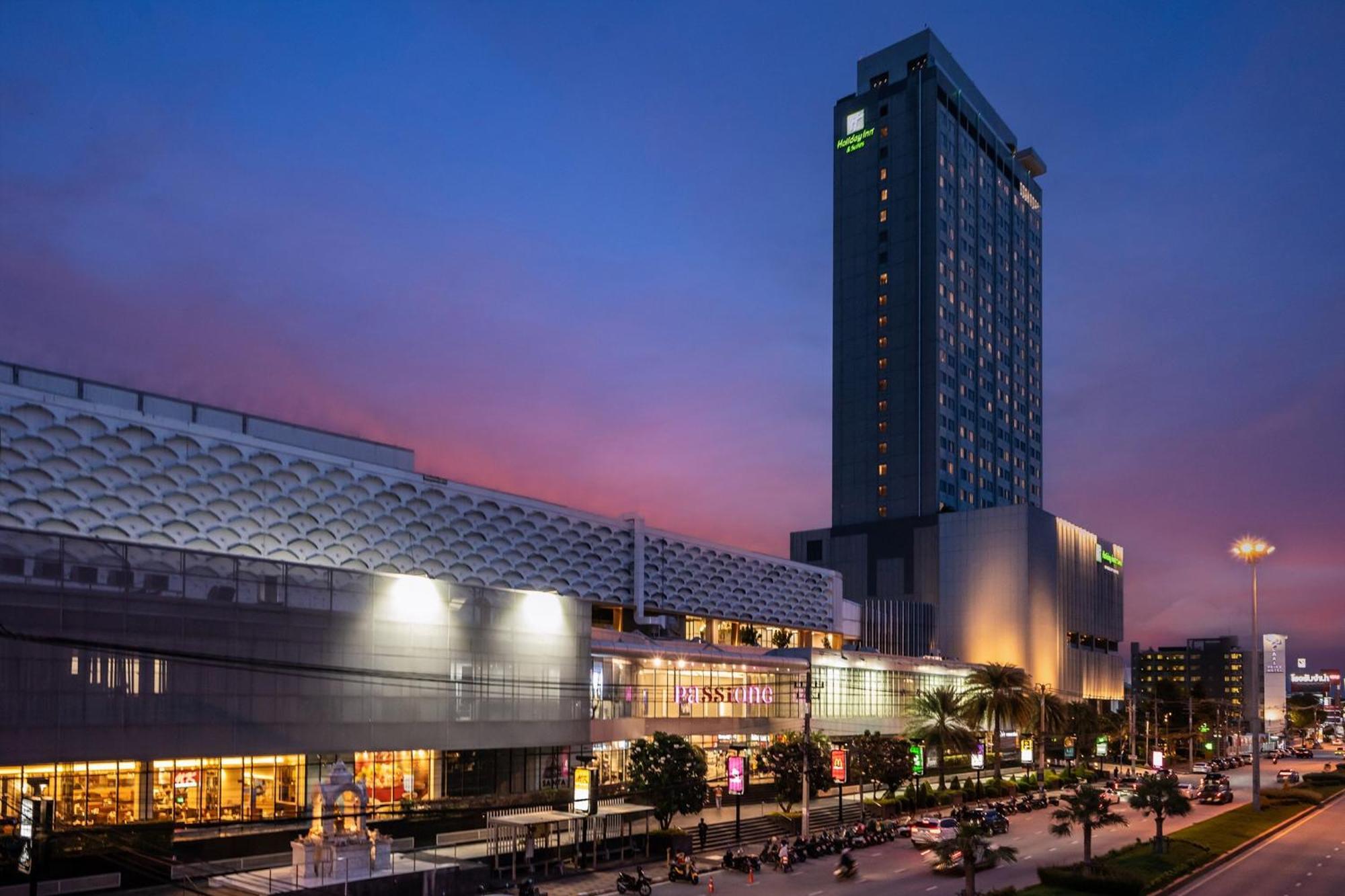 Holiday Inn & Suites Rayong City Centre By Ihg Exteriér fotografie