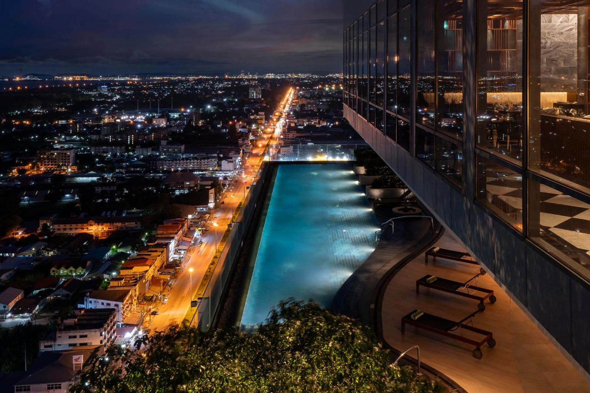 Holiday Inn & Suites Rayong City Centre By Ihg Exteriér fotografie